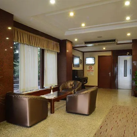 Hotel Yavuz 2*