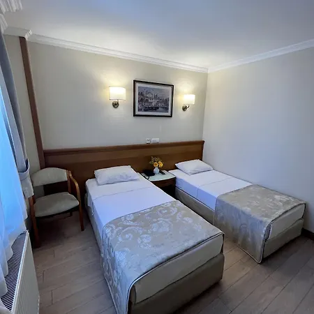 Yavuz Hotel 2*