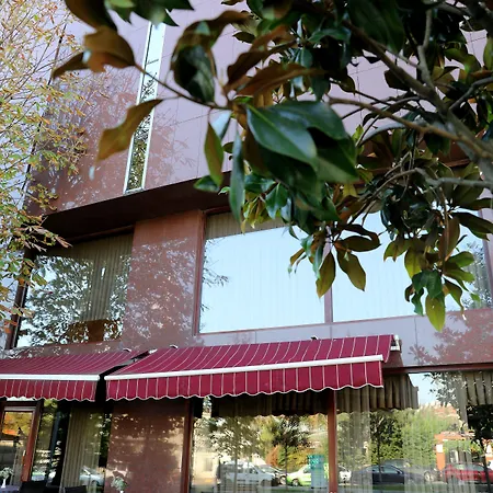 Yavuz 2* イスタンブール