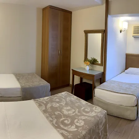 ホテル Yavuz イスタンブール