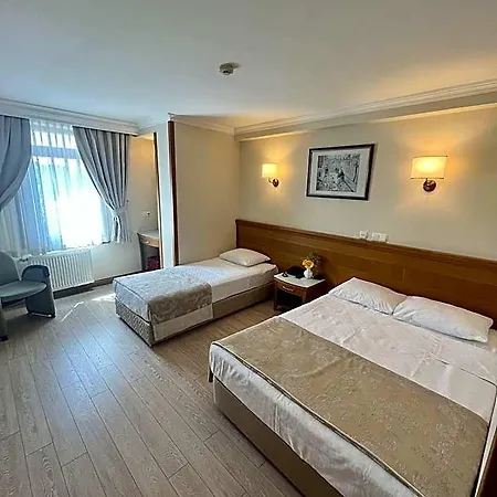 Yavuz 2* Istanbul