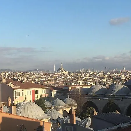 Yavuz ホテル イスタンブール