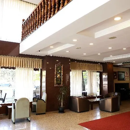 Yavuz 2* イスタンブール