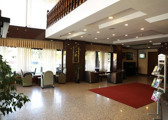 Yavuz Hotel 2*